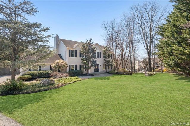 27 Kramers Pond Road, Putnam Valley, NY 10579