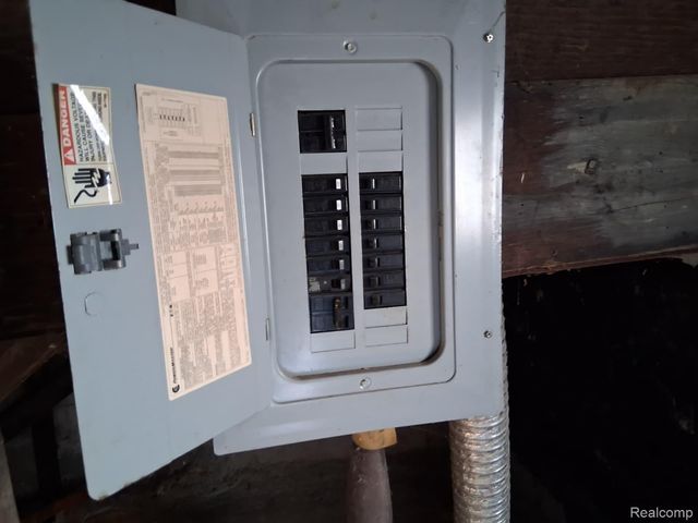 251 Beechwood Street, River Rouge, MI 48218