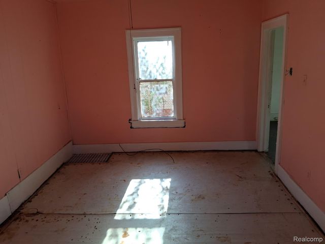 251 Beechwood Street, River Rouge, MI 48218