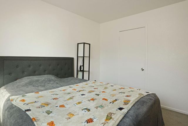 1672 Rosalind St, Sacramento, CA 95838