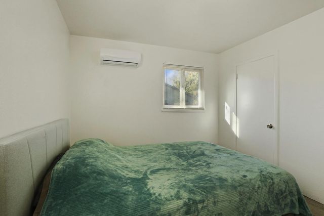 1672 Rosalind St, Sacramento, CA 95838