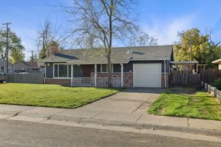 1672 Rosalind St, Sacramento, CA 95838