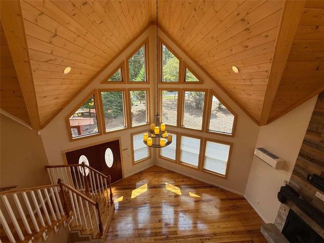 1466 NEWPORT Drive, Ellijay, GA 30540