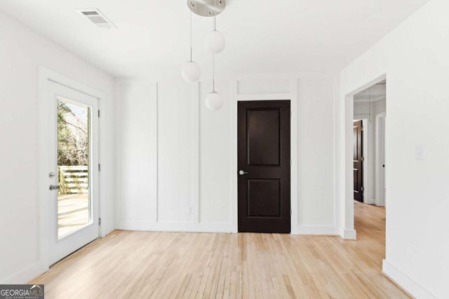 1903 S Columbia Place, Decatur, GA 30032