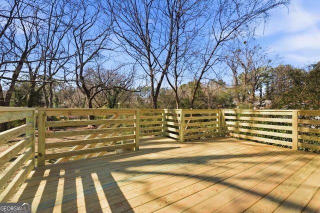 1903 S Columbia Place, Decatur, GA 30032