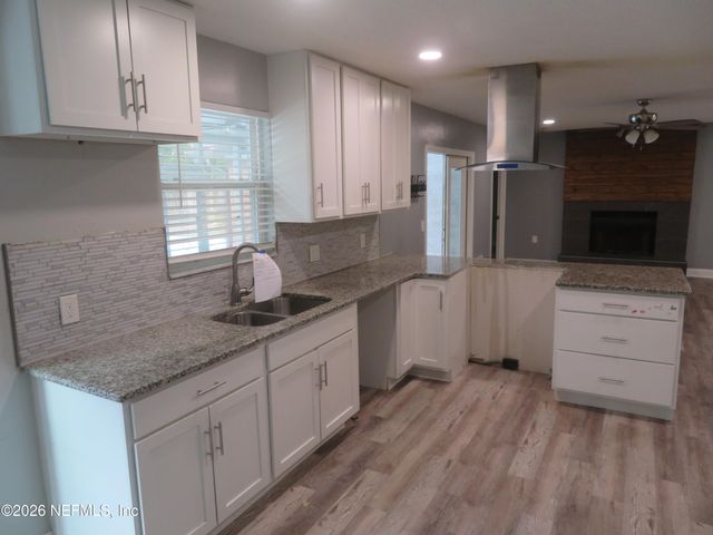 2464 HOPKINS Street, Orange Park, FL 32073