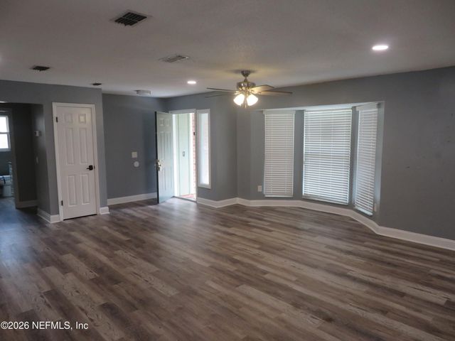 2464 HOPKINS Street, Orange Park, FL 32073