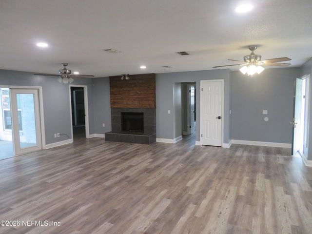 2464 HOPKINS Street, Orange Park, FL 32073