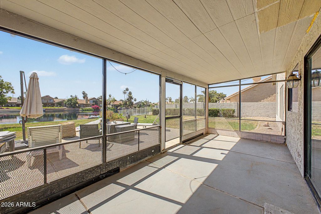 Image 25 of property listing at 125 S LAKEVIEW Boulevard, Chandler, AZ 85225