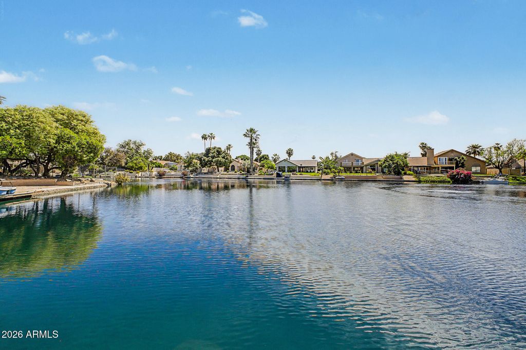 Image 29 of property listing at 125 S LAKEVIEW Boulevard, Chandler, AZ 85225