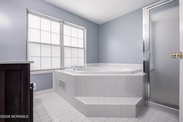 1300 Medina Road, Lakewood, NJ 08701