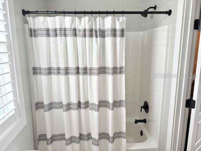 453 Flatwater Dr, Bluffton, SC 29910