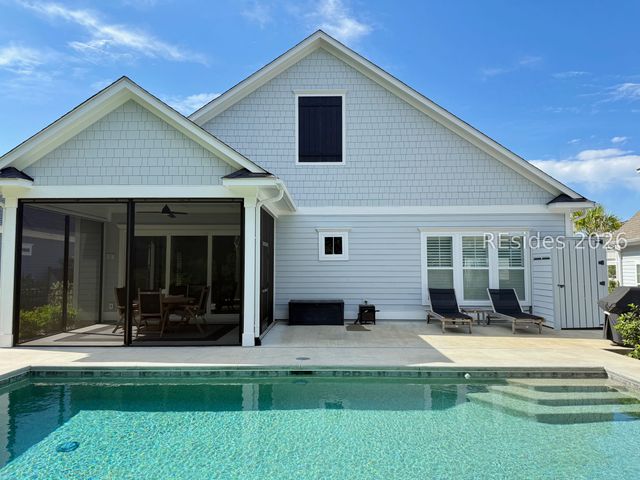 453 Flatwater Dr, Bluffton, SC 29910