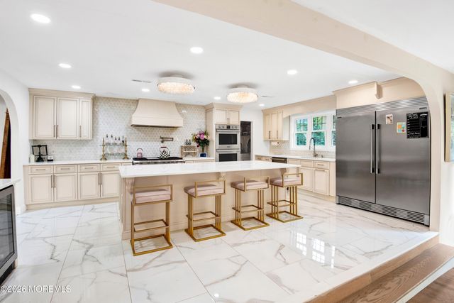 14 Line Road 1, Holmdel, NJ 07733