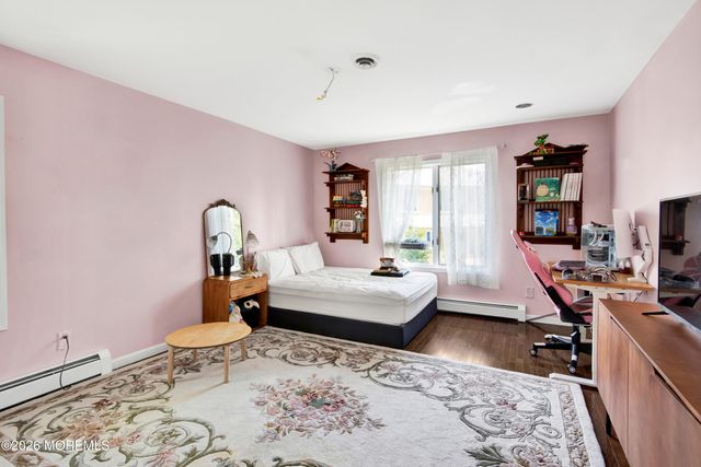 14 Line Road 1, Holmdel, NJ 07733