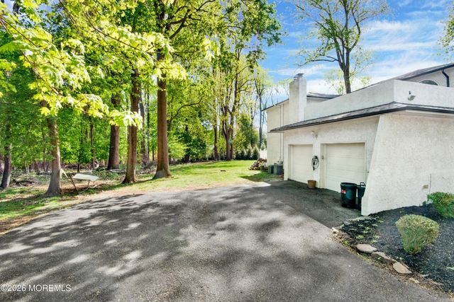 14 Line Road 1, Holmdel, NJ 07733