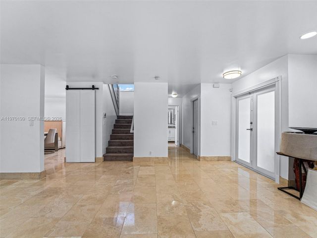 10281 NW 32nd St, Sunrise, FL 33351