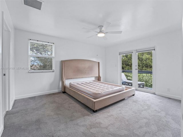 10281 NW 32nd St, Sunrise, FL 33351