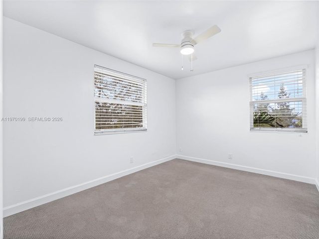 10281 NW 32nd St, Sunrise, FL 33351