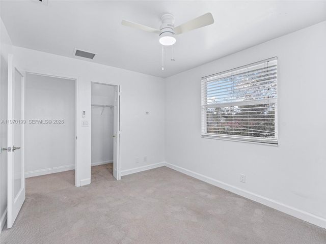 10281 NW 32nd St, Sunrise, FL 33351