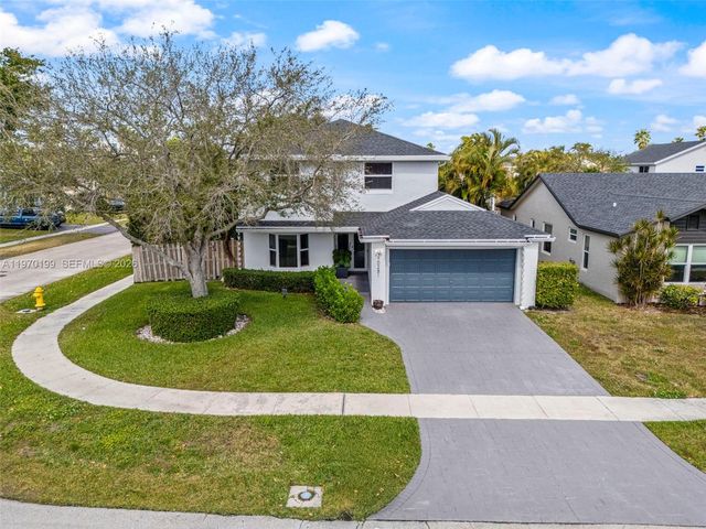 10281 NW 32nd St, Sunrise, FL 33351