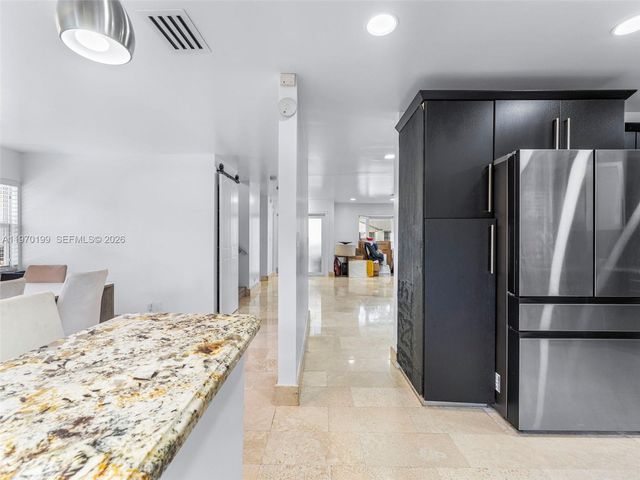 10281 NW 32nd St, Sunrise, FL 33351