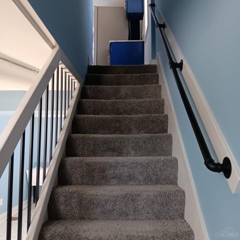 3064 Mchenry Avenue, Cincinnati, OH 45211