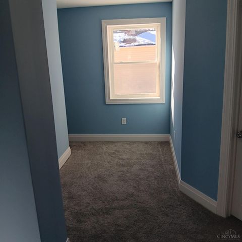 3064 Mchenry Avenue, Cincinnati, OH 45211