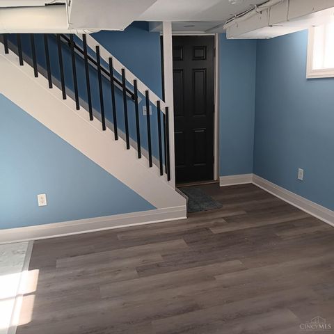 3064 Mchenry Avenue, Cincinnati, OH 45211