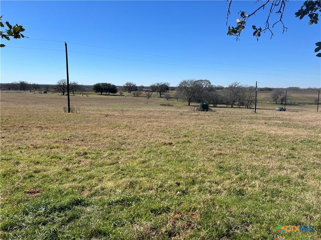 5912 Tenney Creek Road, Luling, TX 78648