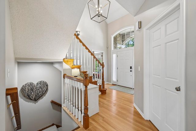 1149 River Ridge Road, River Falls, WI 54022