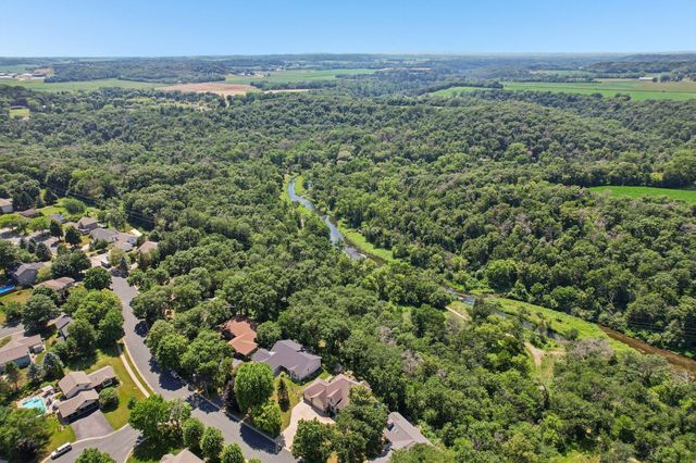 1149 River Ridge Road, River Falls, WI 54022