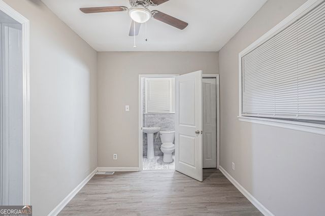 864 Northview Drive, Forest Park, GA 30297