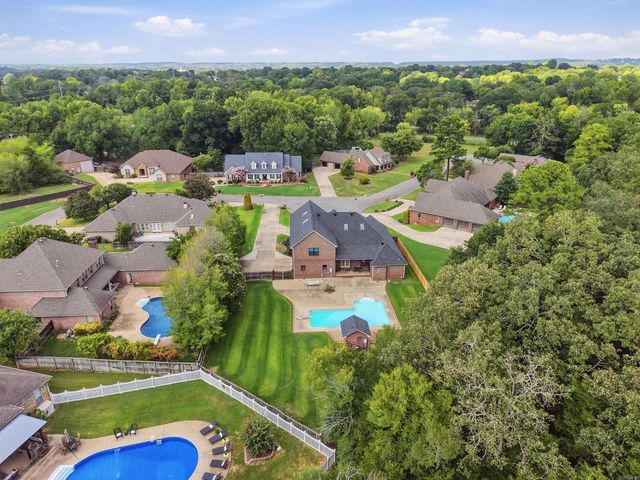 370 Wellesley, Conway, AR 72034