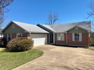 1806 Dublin DR, Leander, TX 78641