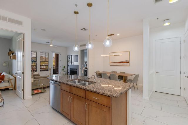 7291 N Scottsdale Road Unit 4002, Paradise Valley, AZ 85253