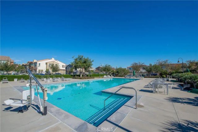 2888 E E Berry Loop Privado 44, Ontario, CA 91761