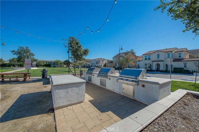 2888 E E Berry Loop Privado 44, Ontario, CA 91761