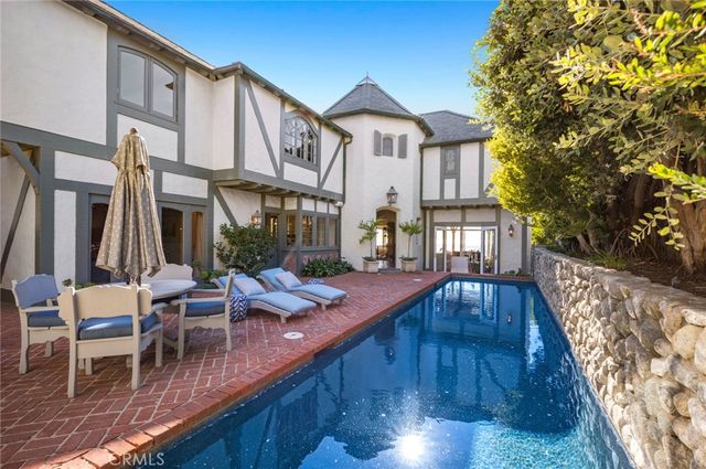 203 Crescent Bay Drive, Laguna Beach, CA 92651