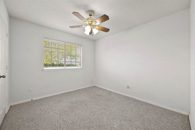 302 Blue Ribbon Road, Waxahachie, TX 75165