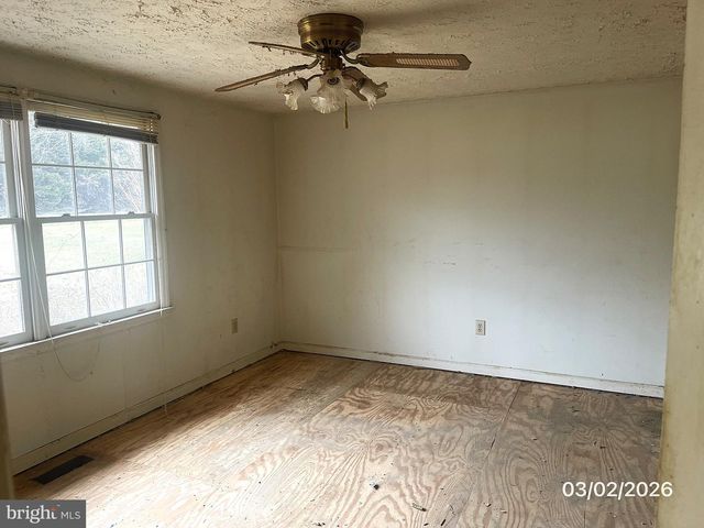 139 MONROE ST, Montross, VA 22520