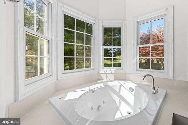 14216 CERVANTES AVE, Darnestown, MD 20874
