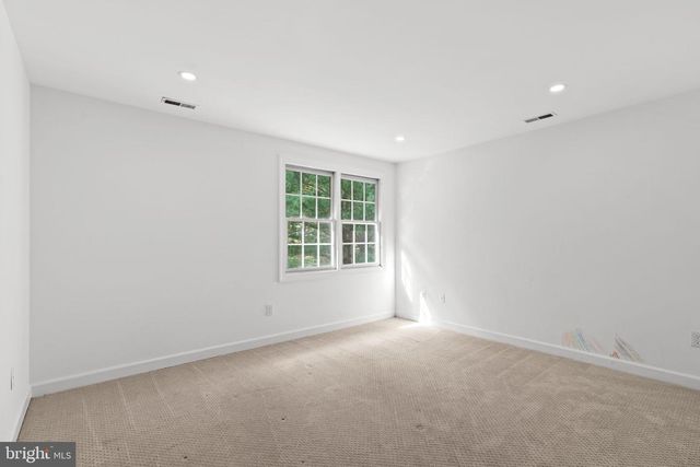 14216 CERVANTES AVE, Darnestown, MD 20874