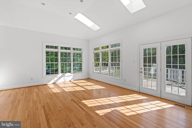 14216 CERVANTES AVE, Darnestown, MD 20874