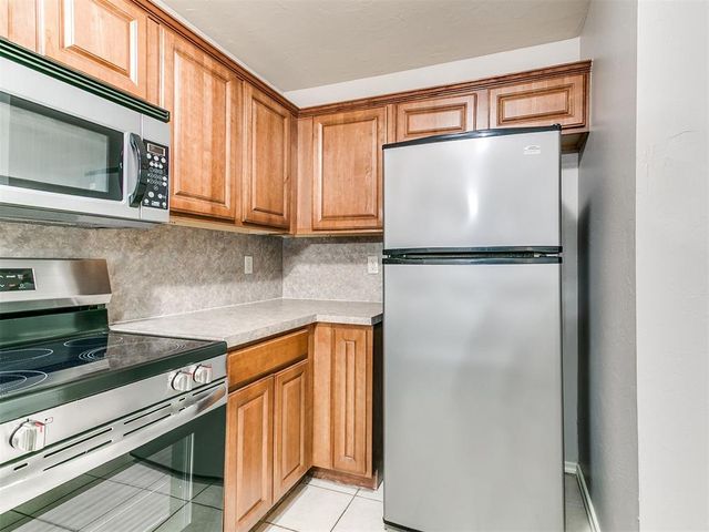 2634 Featherstone Road B, Oklahoma City, OK 73120