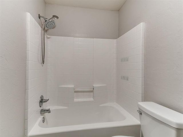 2634 Featherstone Road B, Oklahoma City, OK 73120