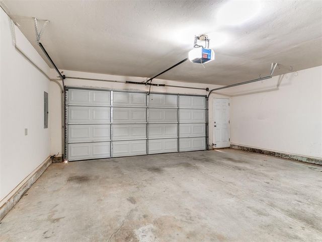 2634 Featherstone Road B, Oklahoma City, OK 73120