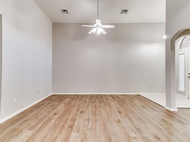 2634 Featherstone Road B, Oklahoma City, OK 73120