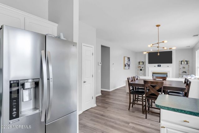 19 Vanderveer Road, Freehold, NJ 07728