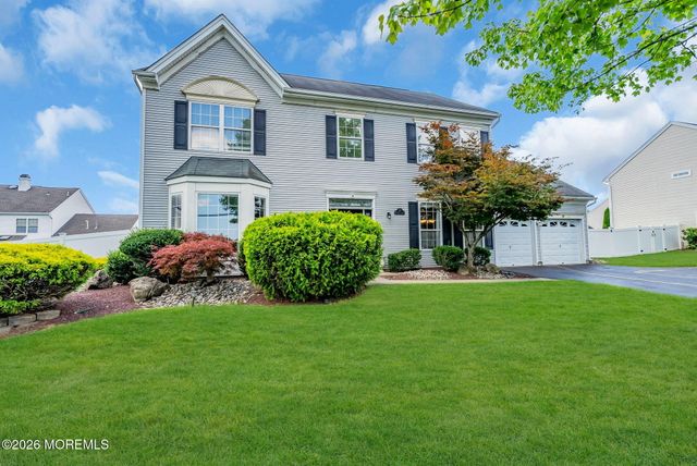 19 Vanderveer Road, Freehold, NJ 07728